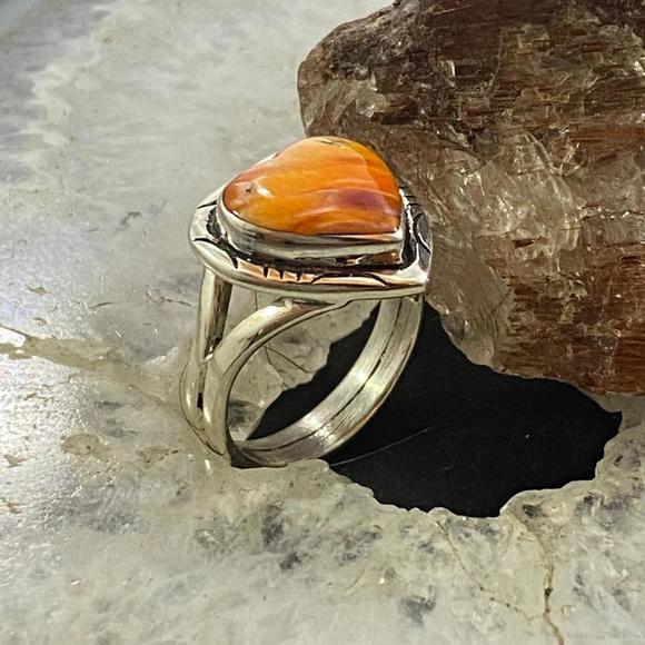 Native American Sterling Silver Heart Shape Spiny Oyster Ring Sz 5.75 For Women - Picture 3 of 10
